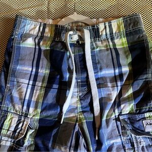 Abercrombie & Fitch Blue and Green Cargo Shorts